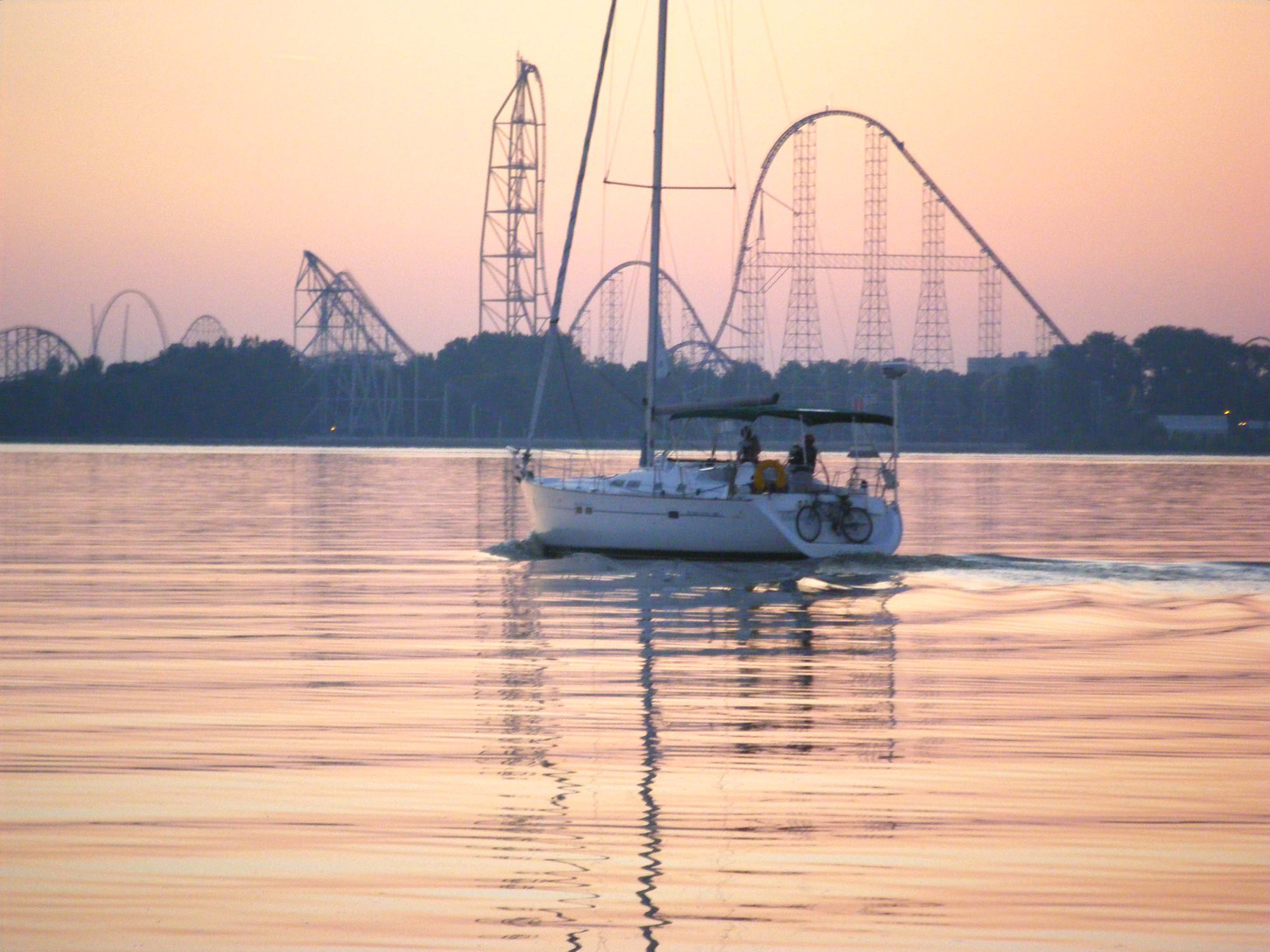 Cedar Point sunrise The Great Lakes Cruising Club